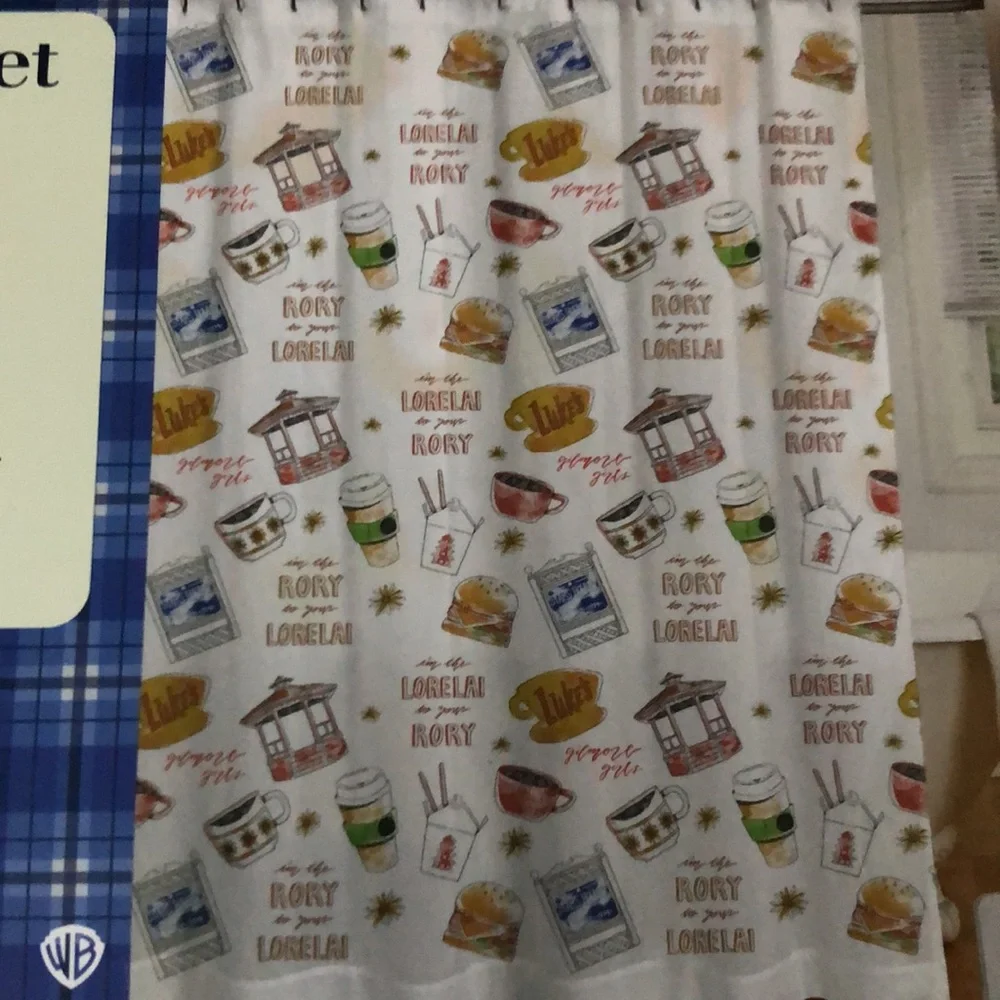 Gilmore Girls Stars Hollow Shower Curtain Set - White & Blue